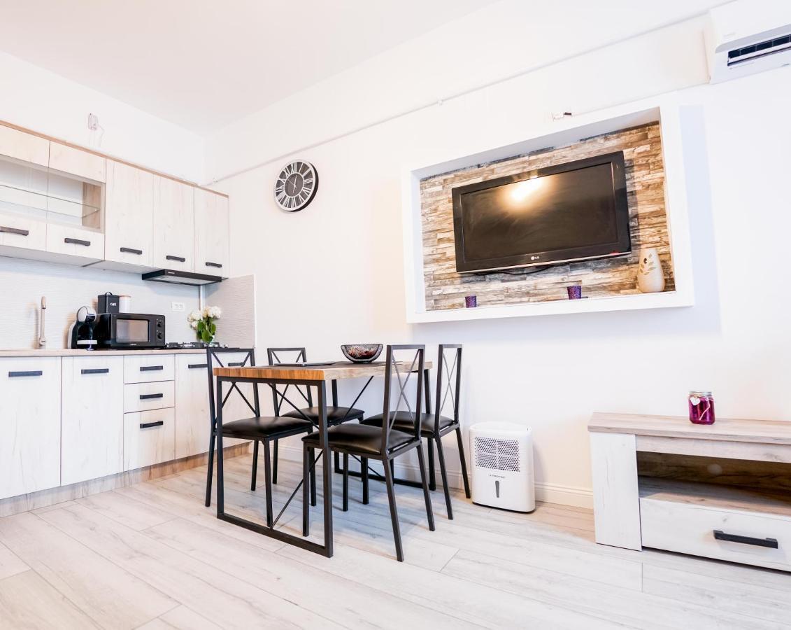 Calin Luma Studio Apartment Năvodari Exterior foto