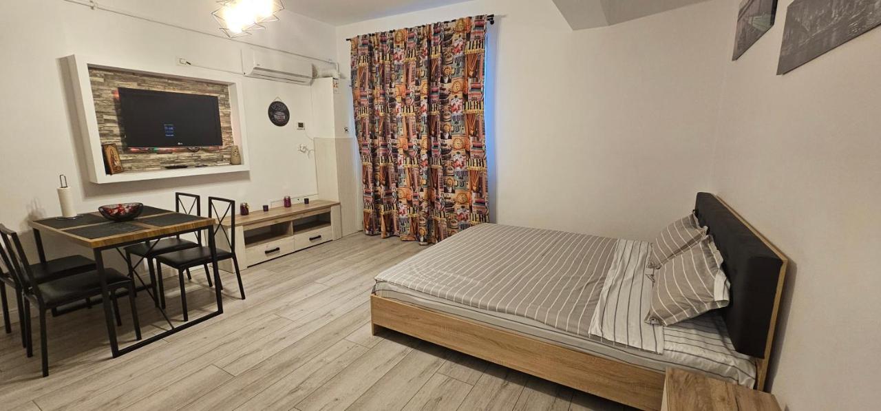 Calin Luma Studio Apartment Năvodari Exterior foto
